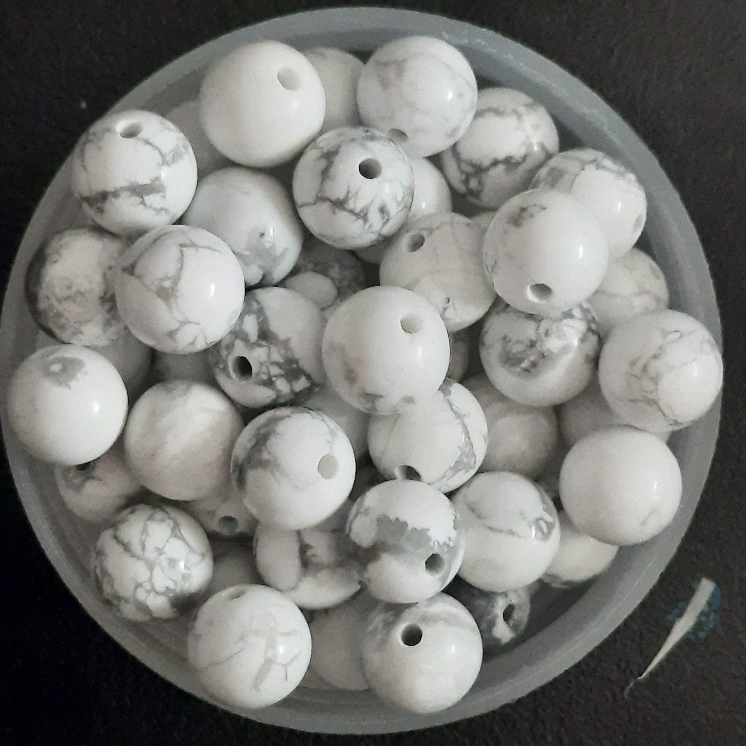 Howlite